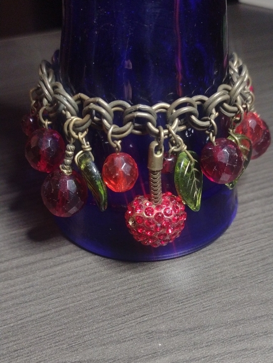Vintage Jewelry - Vintage Red and Green Cherry Charm Bracelet - Women Jewelry
